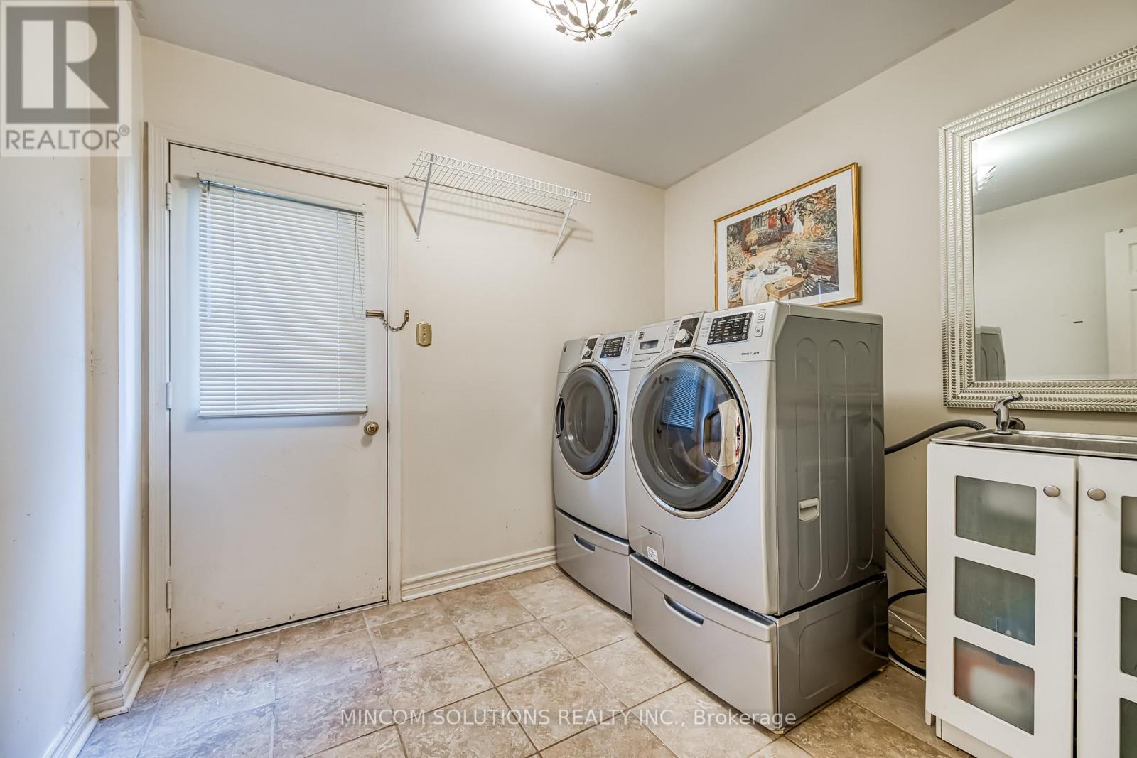 267 Aurora Heights Drive, Aurora, Ontario  L4G 5C3 - Photo 15 - N12501802