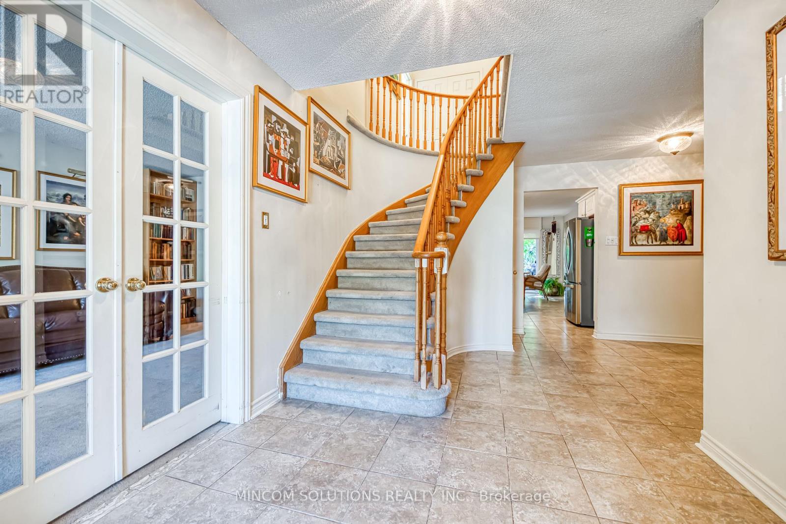 267 Aurora Heights Drive, Aurora, Ontario  L4G 5C3 - Photo 3 - N12501802