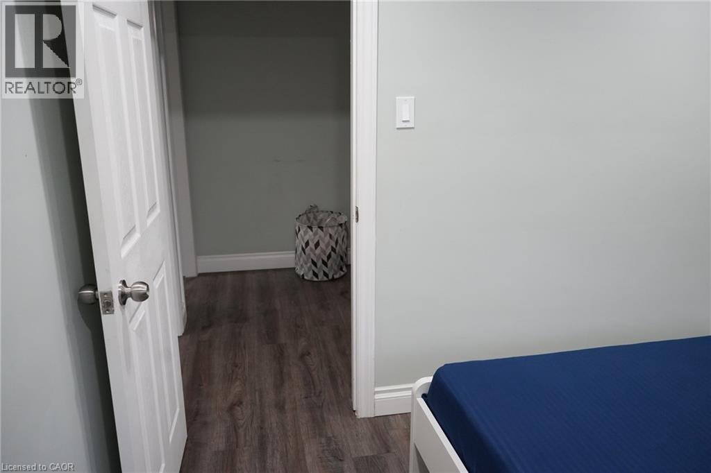 34 Appalachian Crescent, Kitchener, Ontario N2E 1A4 - Photo 9 - 40786798