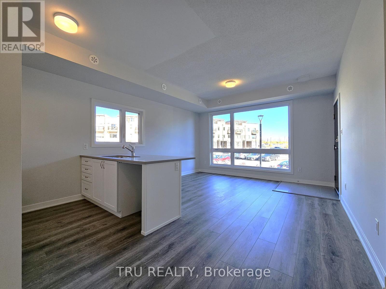 630 Mishi Private, Ottawa, Ontario  K1K 5C5 - Photo 8 - X12535146