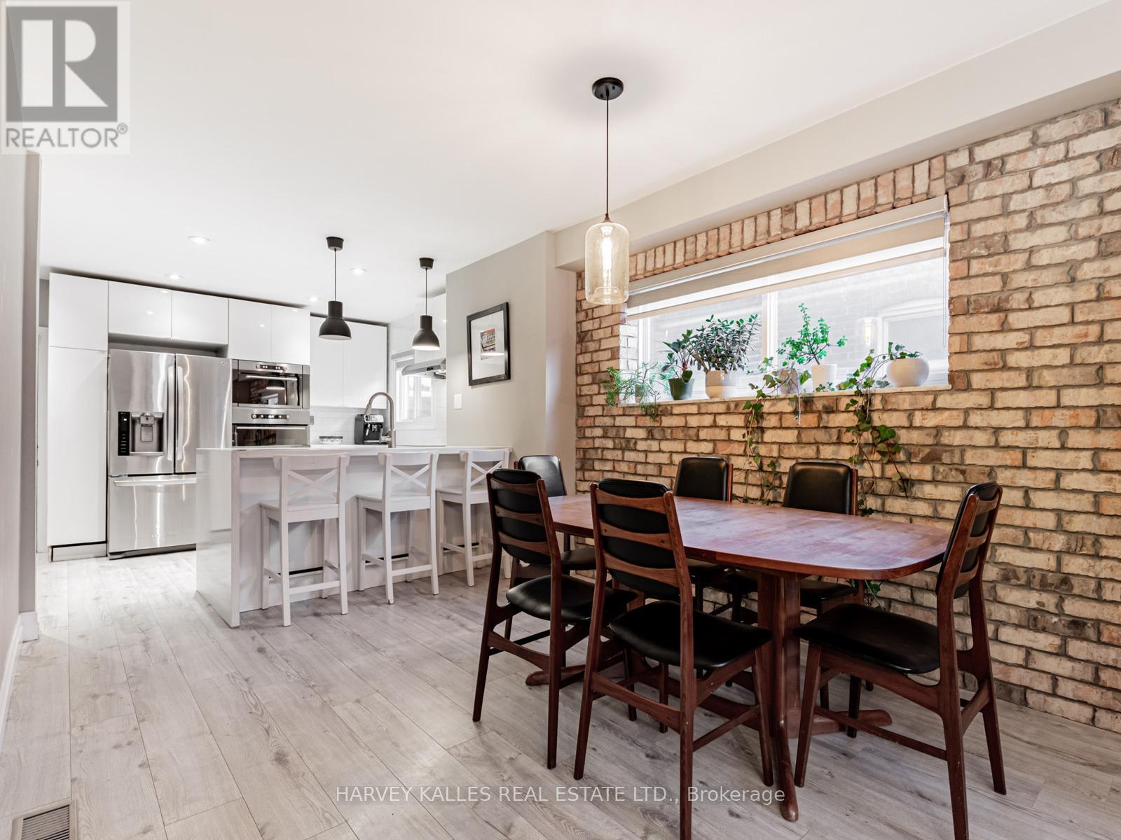 125 Kane Avenue, Toronto, Ontario  M6M 3N1 - Photo 10 - W12535080