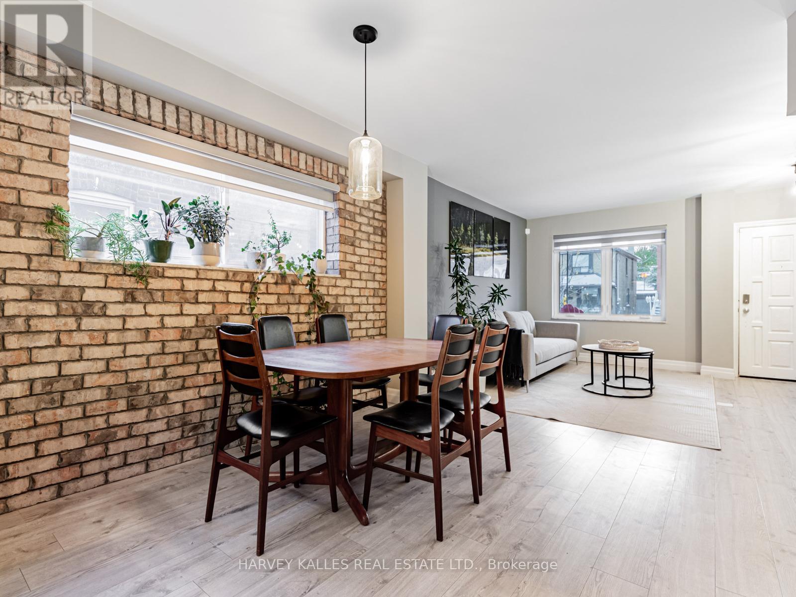 125 Kane Avenue, Toronto, Ontario  M6M 3N1 - Photo 12 - W12535080