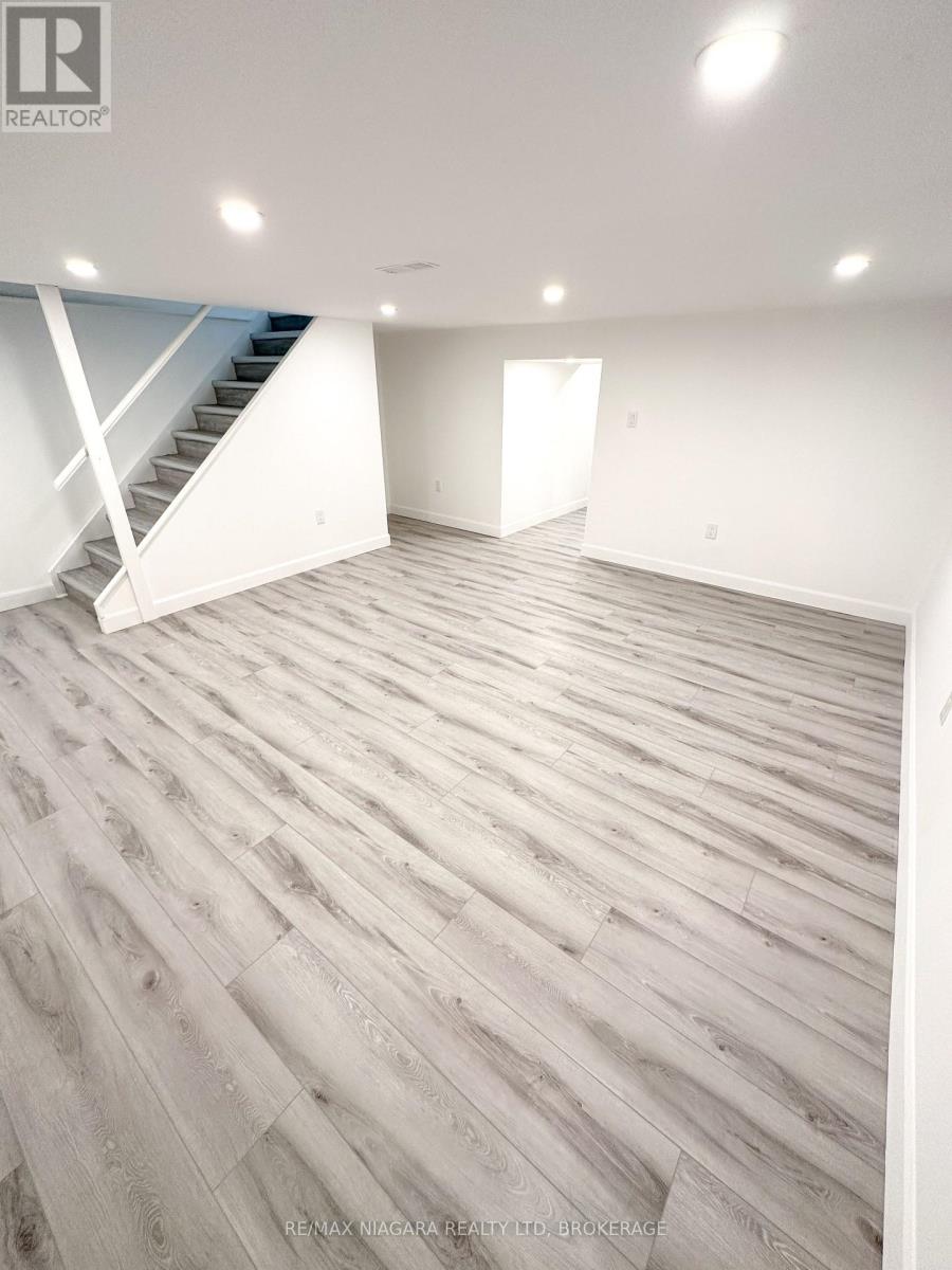 1 - 71 Hagey Avenue, Fort Erie, Ontario L2A 1W5 - Photo 13 - X12535152