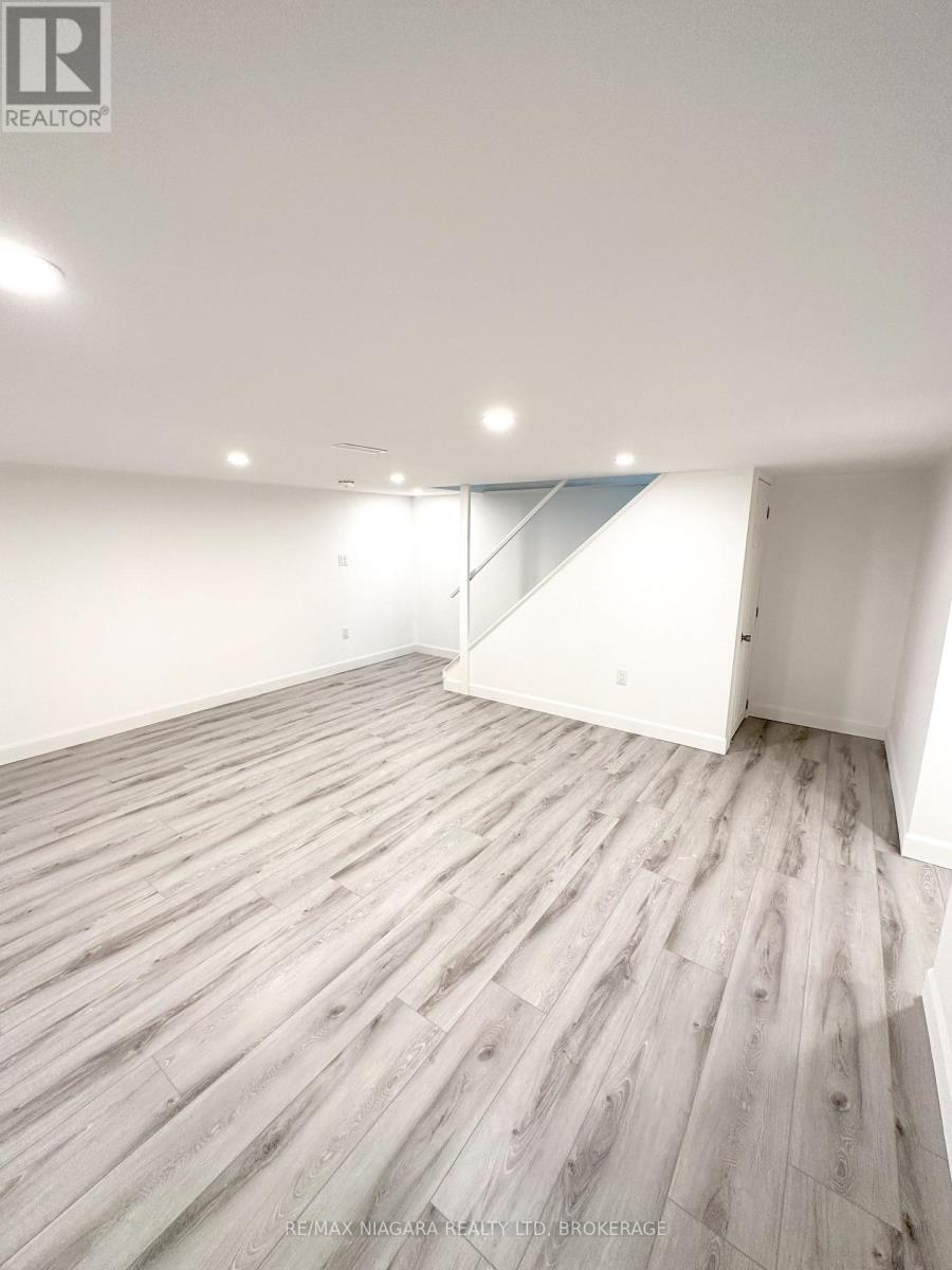 1 - 71 Hagey Avenue, Fort Erie, Ontario L2A 1W5 - Photo 15 - X12535152