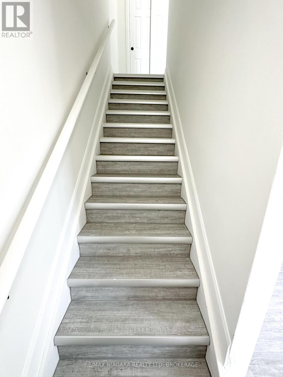 1 - 71 Hagey Avenue, Fort Erie, Ontario L2A 1W5 - Photo 8 - X12535152