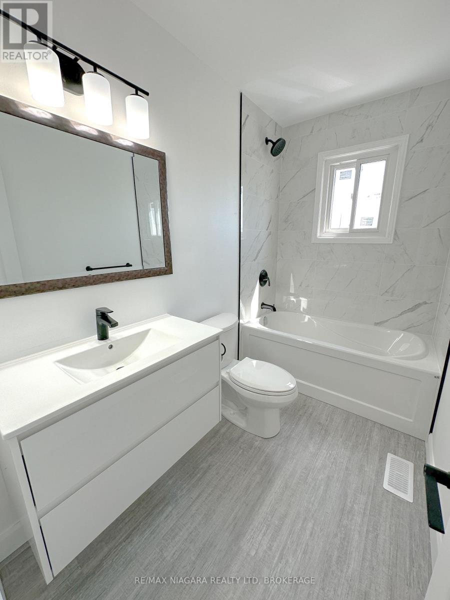 1 - 71 Hagey Avenue, Fort Erie, Ontario L2A 1W5 - Photo 9 - X12535152