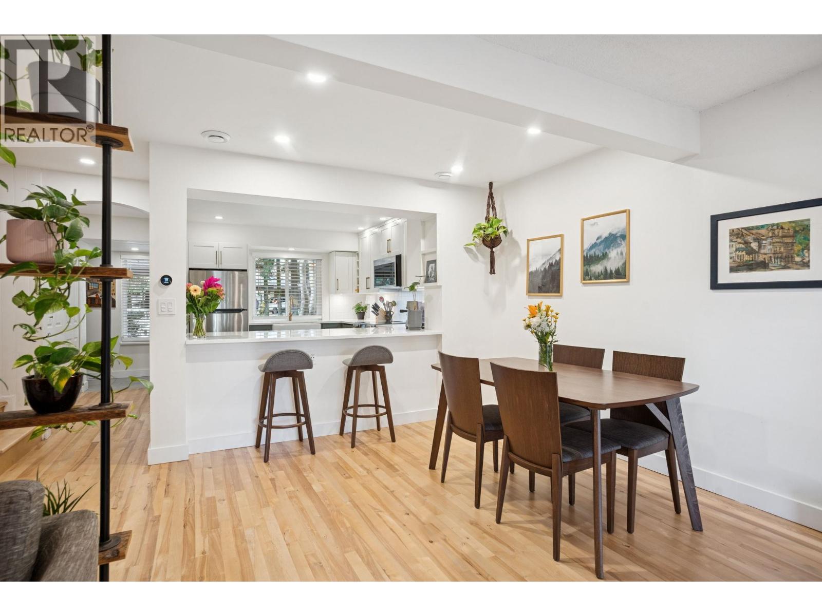 35 1140 Eagleridge Drive, Coquitlam, British Columbia  V3E 1C2 - Photo 3 - R3066159