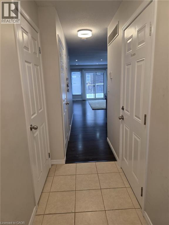 129 Rochefort Street, Kitchener, Ontario  N2R 0C1 - Photo 3 - 40787365