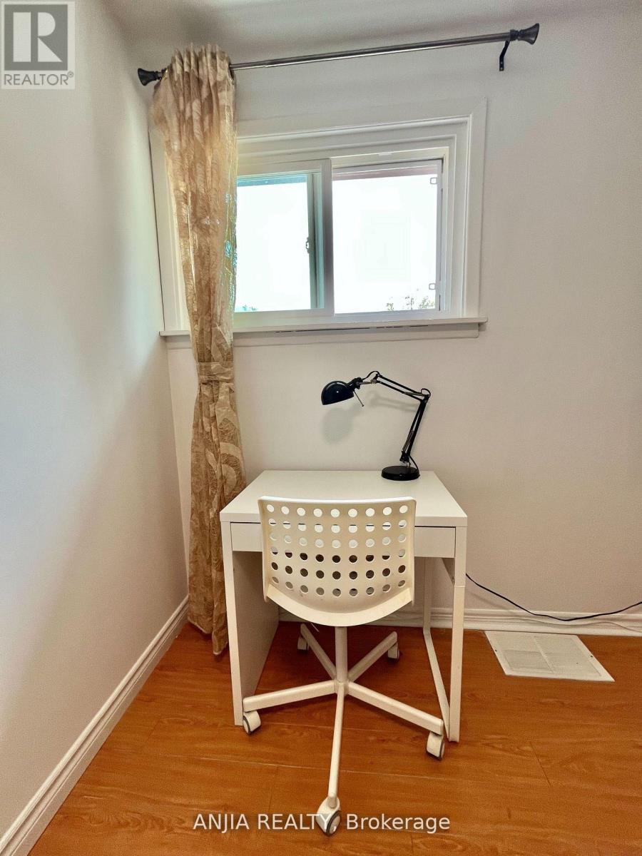 Unit 3 - 256 Homewood Avenue, Toronto, Ontario  M2R 2N3 - Photo 20 - C12535112