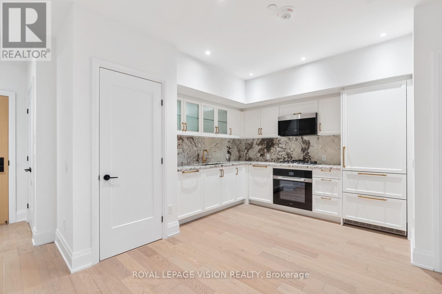 222 - 505 Glencairn Avenue, Toronto, Ontario  M6B 0B2 - Photo 2 - C12535164