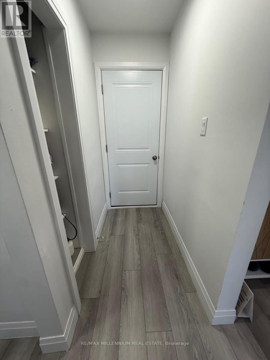 1115 O'connor Drive, Toronto, Ontario  M4B 2T5 - Photo 4 - E12535162