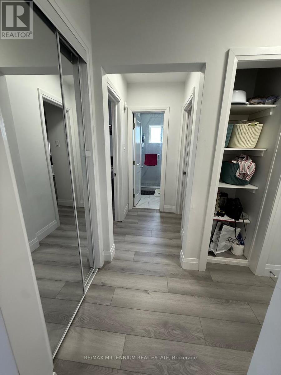 1115 O'connor Drive, Toronto, Ontario  M4B 2T5 - Photo 5 - E12535162