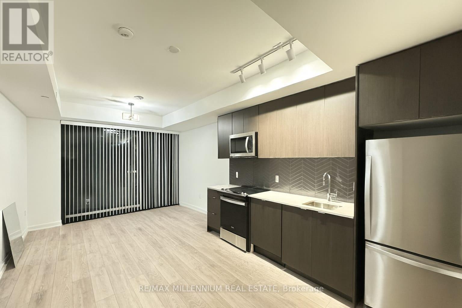 401 A - 1606 Charles Street, Whitby, Ontario  L1N 0P1 - Photo 5 - E12535180