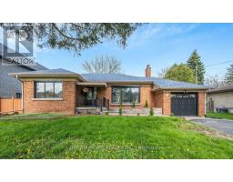 11 GARDEN PARK AVENUE, Toronto, Ontario