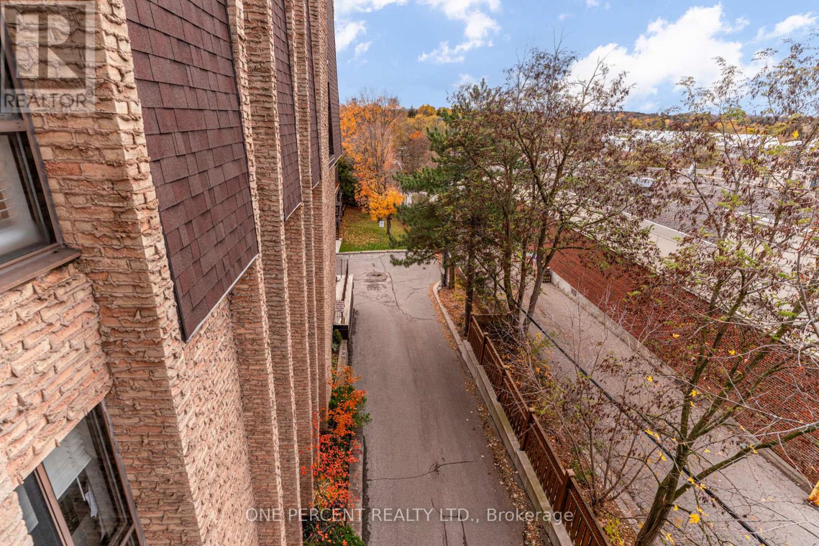 406 - 15390 Yonge Street, Aurora, Ontario  L4G 1N8 - Photo 37 - N12535134