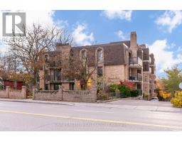 406 - 15390 YONGE STREET, Aurora, Ontario