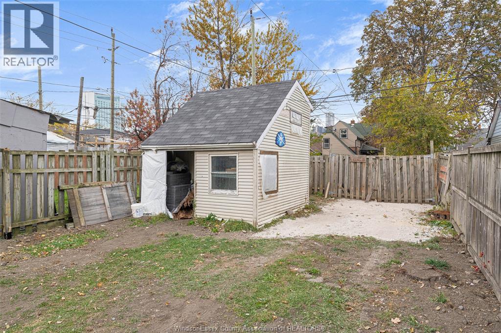 666 Brant, Windsor, Ontario N9A 3E6 - Photo 9 - 25028582