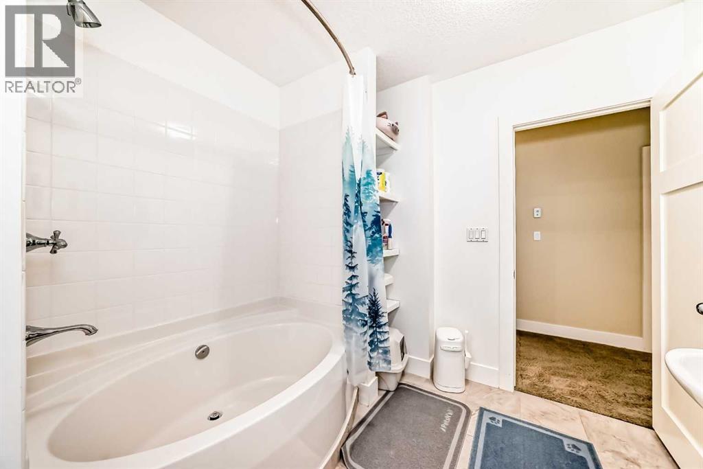 94 Aspen Ridge Way Sw, Calgary, Alberta  T3H 5M2 - Photo 44 - A2251273