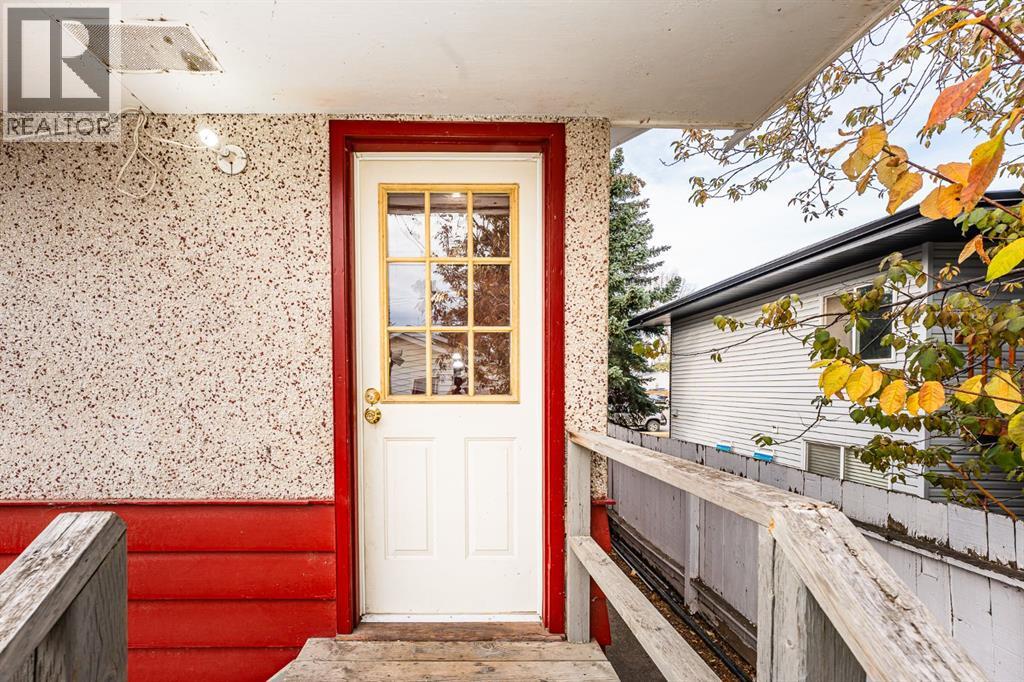 4524 73 Street Nw, Calgary, Alberta  T3B 2M4 - Photo 12 - A2267336