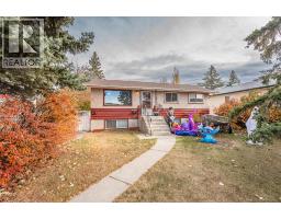 4524 73 Street NW Bowness