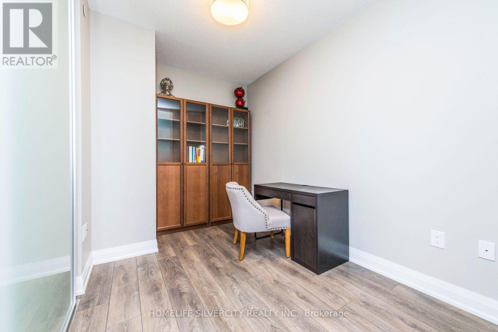 2506 - 9 Valhalla Inn Road, Toronto, Ontario  M9B 1S9 - Photo 10 - W12534774