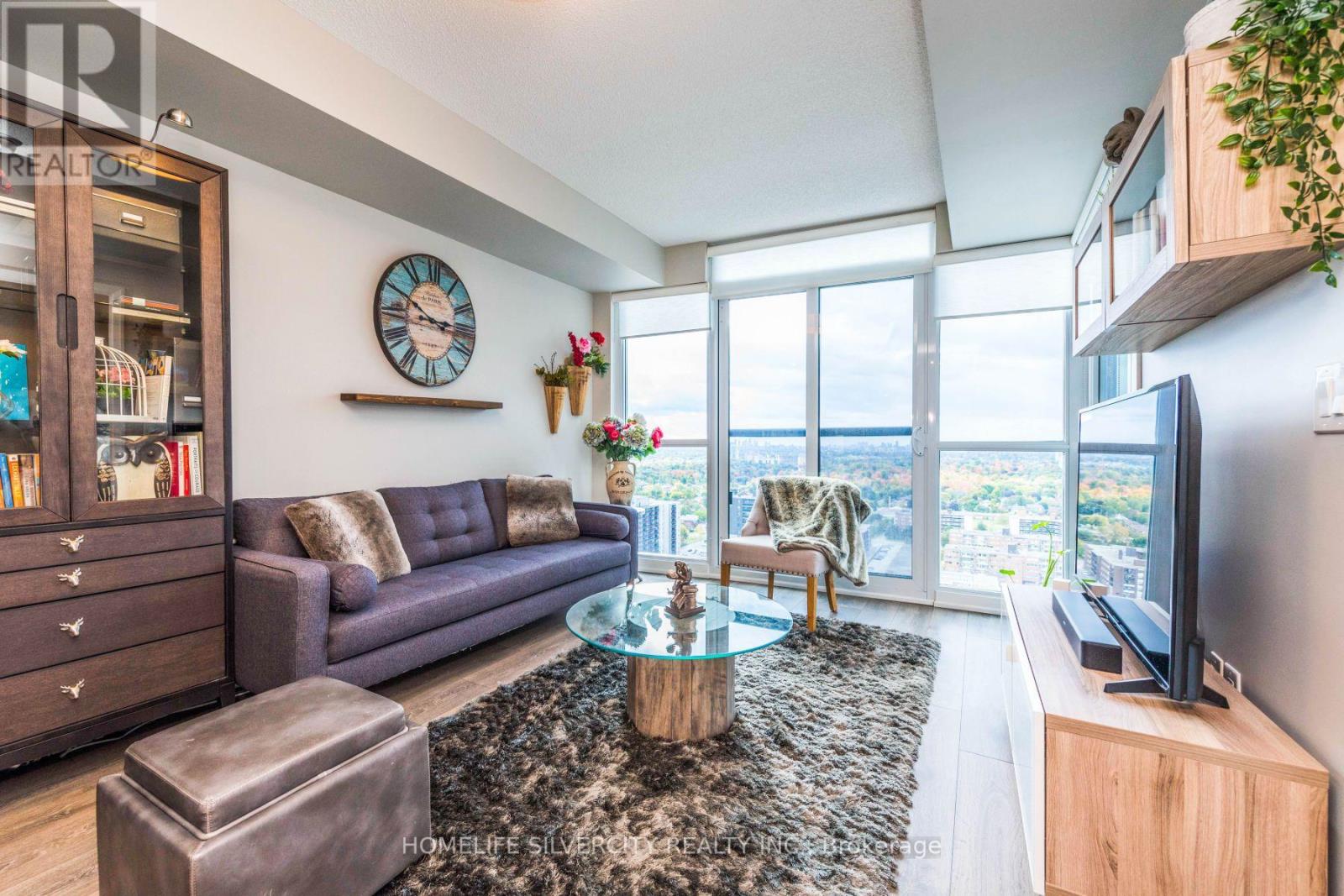 2506 - 9 VALHALLA INN ROAD, Toronto, Ontario