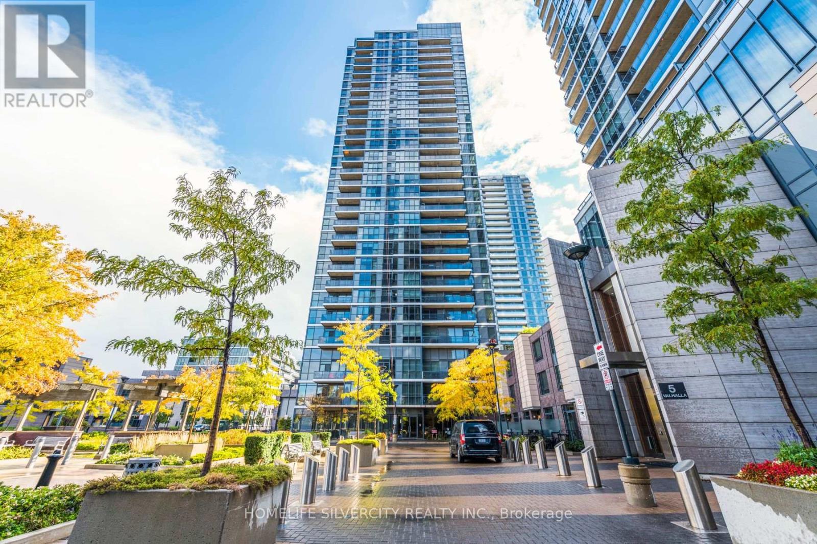 2506 - 9 Valhalla Inn Road, Toronto, Ontario  M9B 1S9 - Photo 13 - W12534774