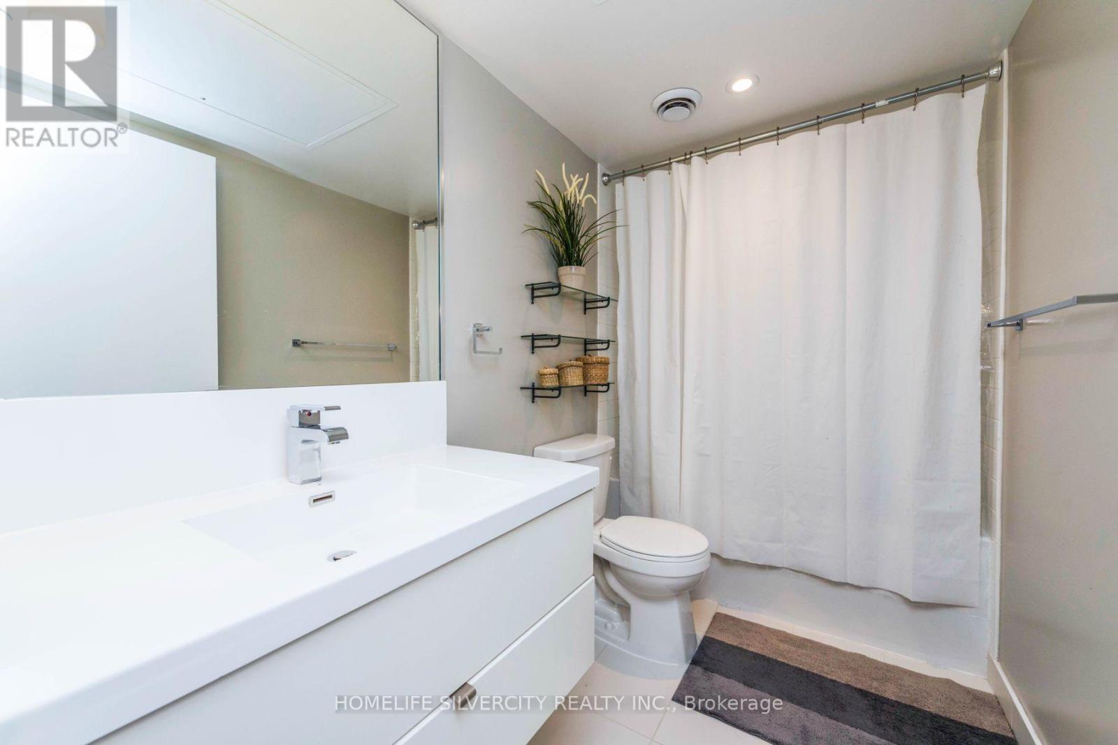 2506 - 9 Valhalla Inn Road, Toronto, Ontario  M9B 1S9 - Photo 11 - W12534774