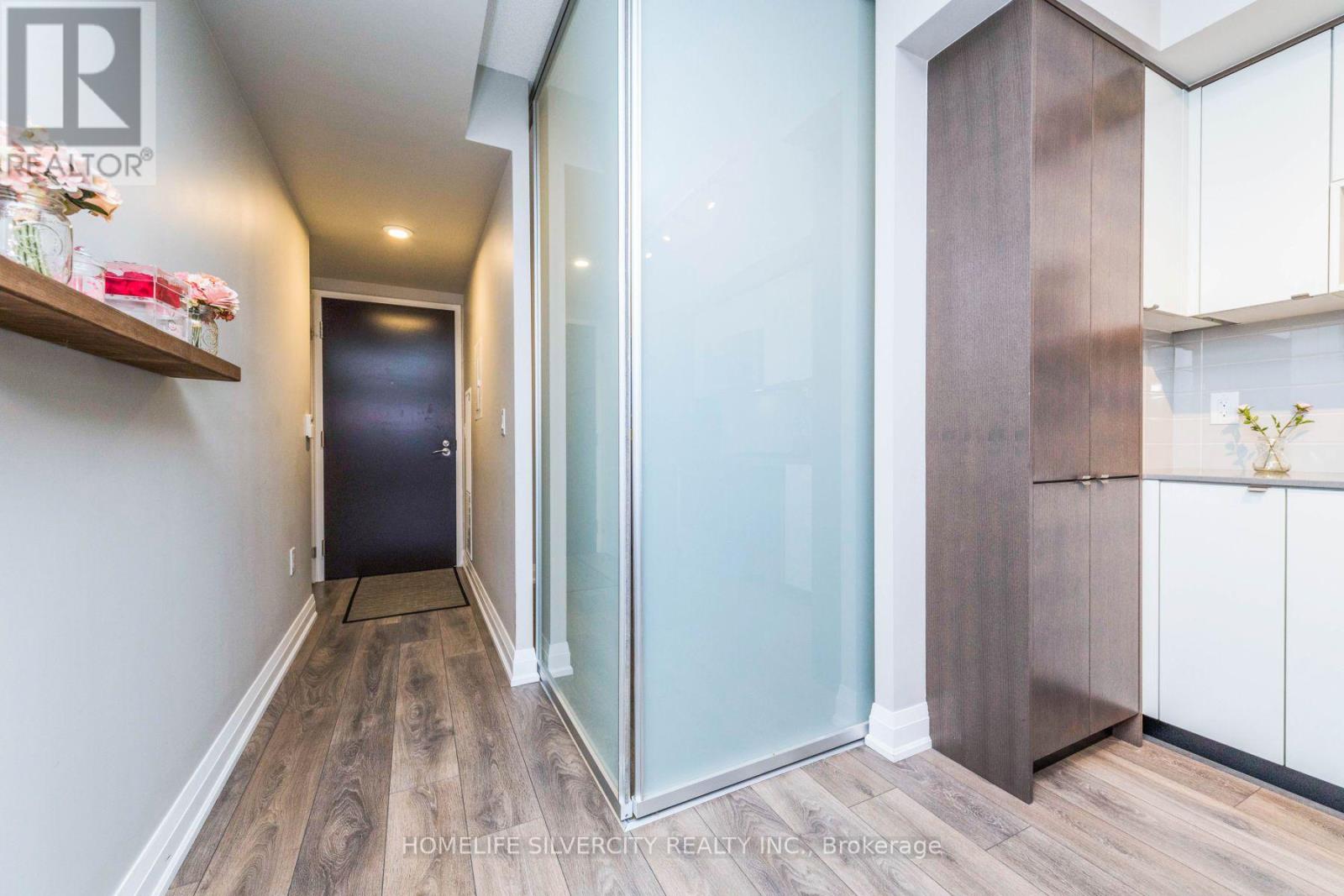 2506 - 9 Valhalla Inn Road, Toronto, Ontario  M9B 1S9 - Photo 9 - W12534774