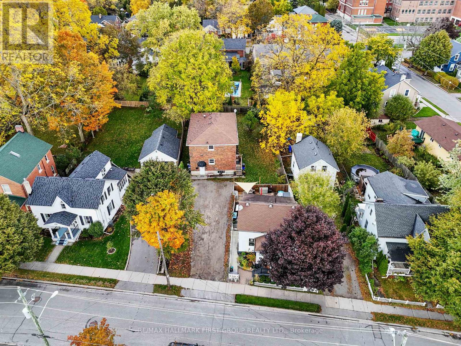 Upper - 176 Sydenham Street, Cobourg, Ontario  K9A 2S3 - Photo 24 - X12535140