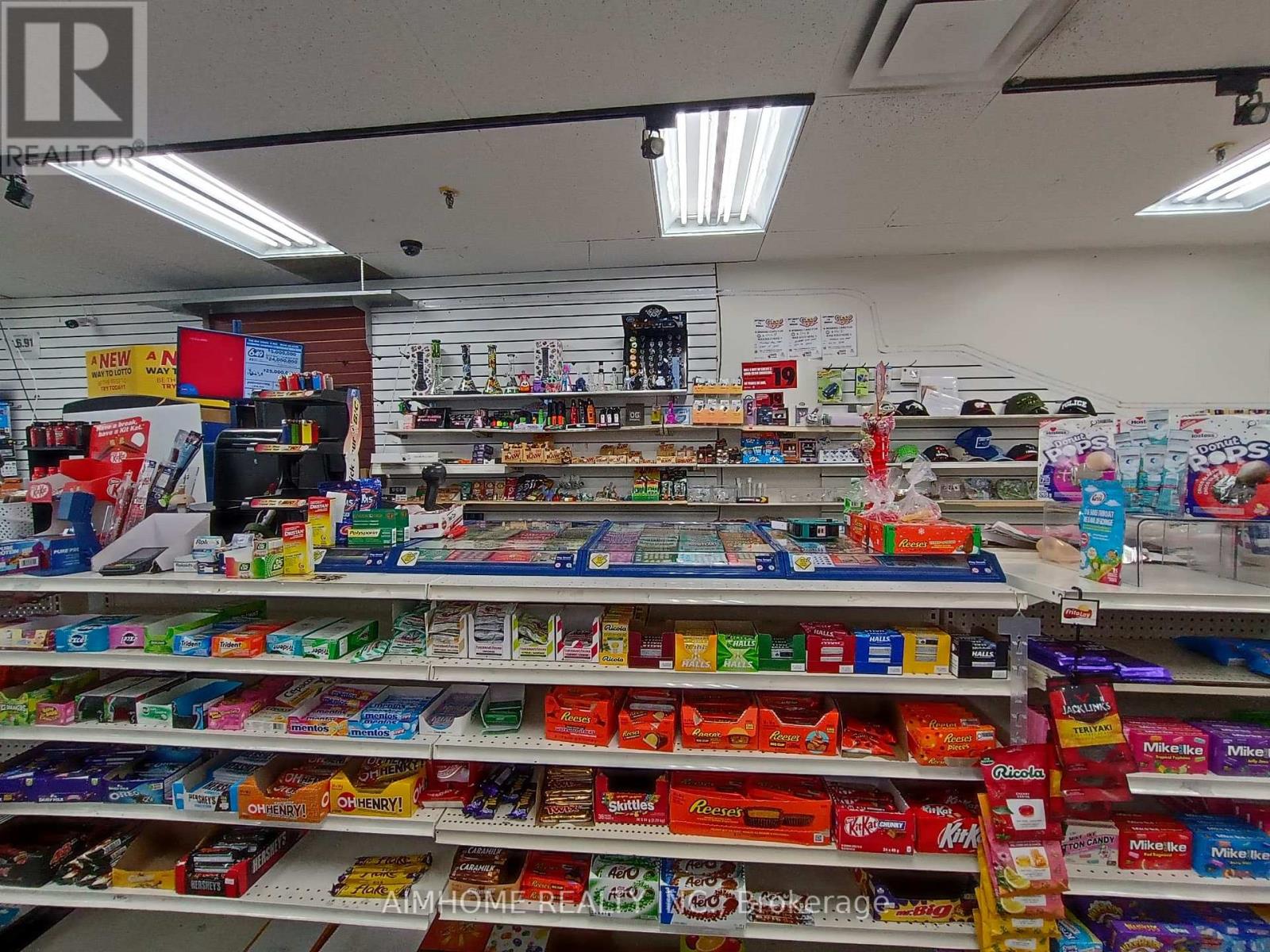 1141 Highbury Avenue N, London East, Ontario  N5Y 1A5 - Photo 15 - X12535158