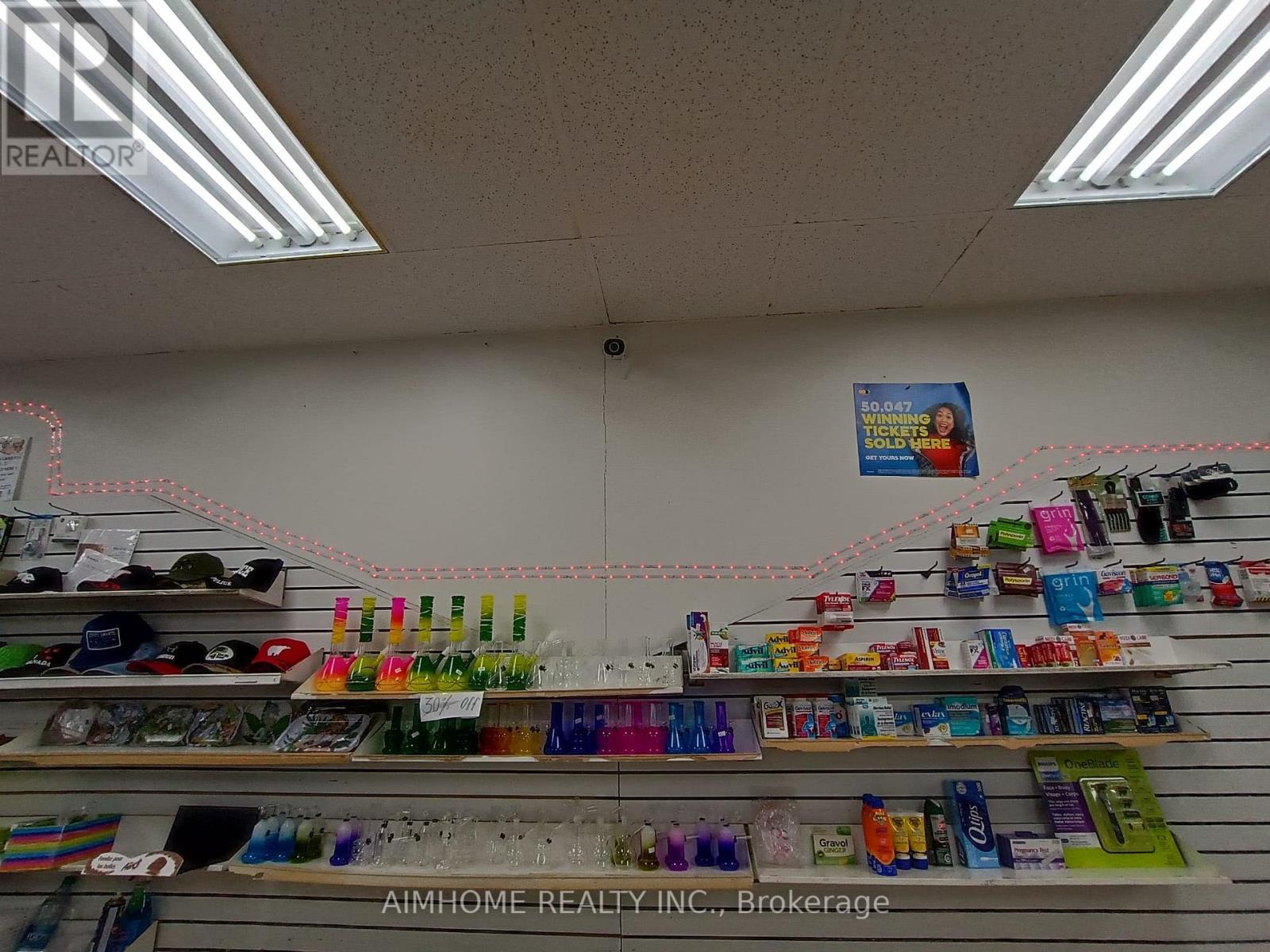 1141 Highbury Avenue N, London East, Ontario  N5Y 1A5 - Photo 7 - X12535158