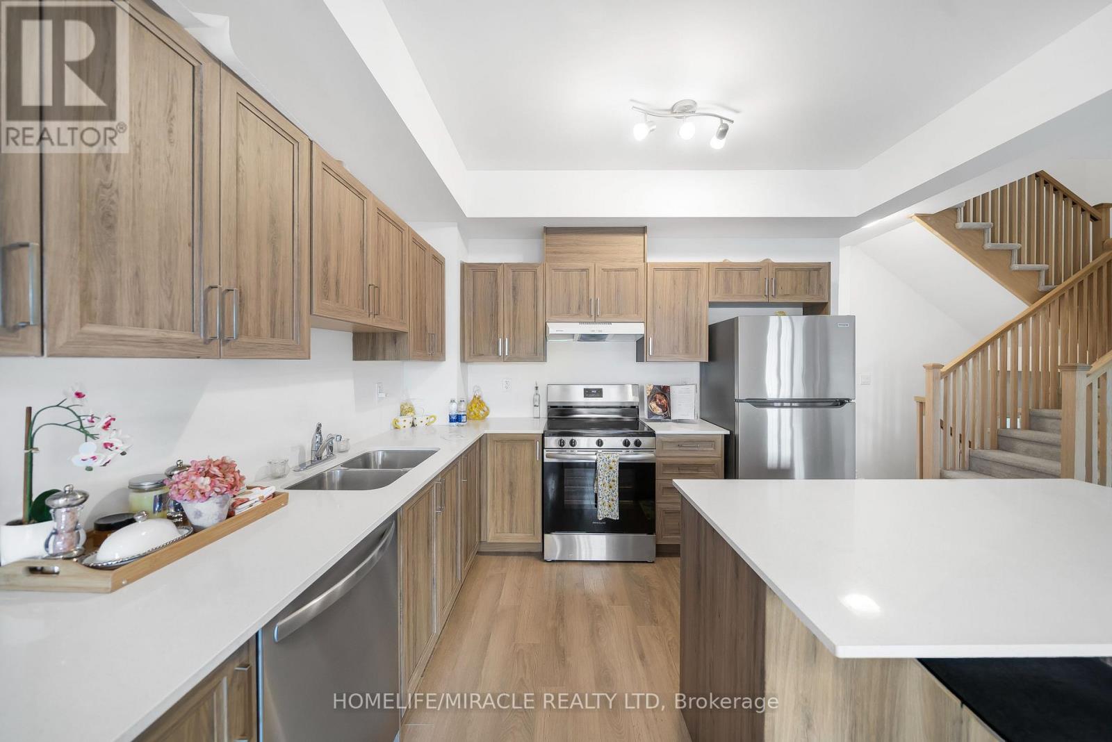 23 Lincoln Drive, Belleville, Ontario  K8N 0T6 - Photo 14 - X12535200