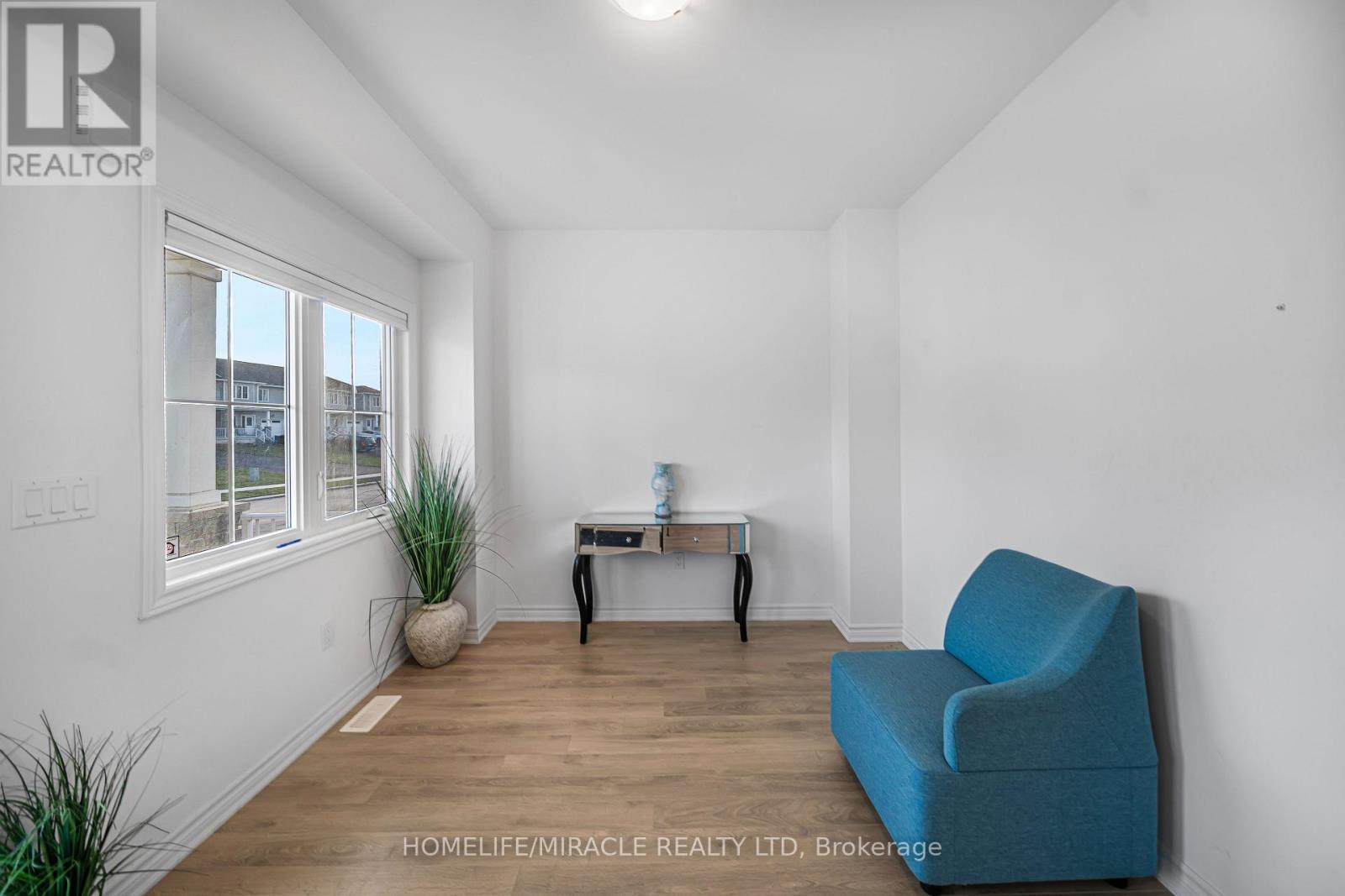 23 Lincoln Drive, Belleville, Ontario  K8N 0T6 - Photo 7 - X12535200