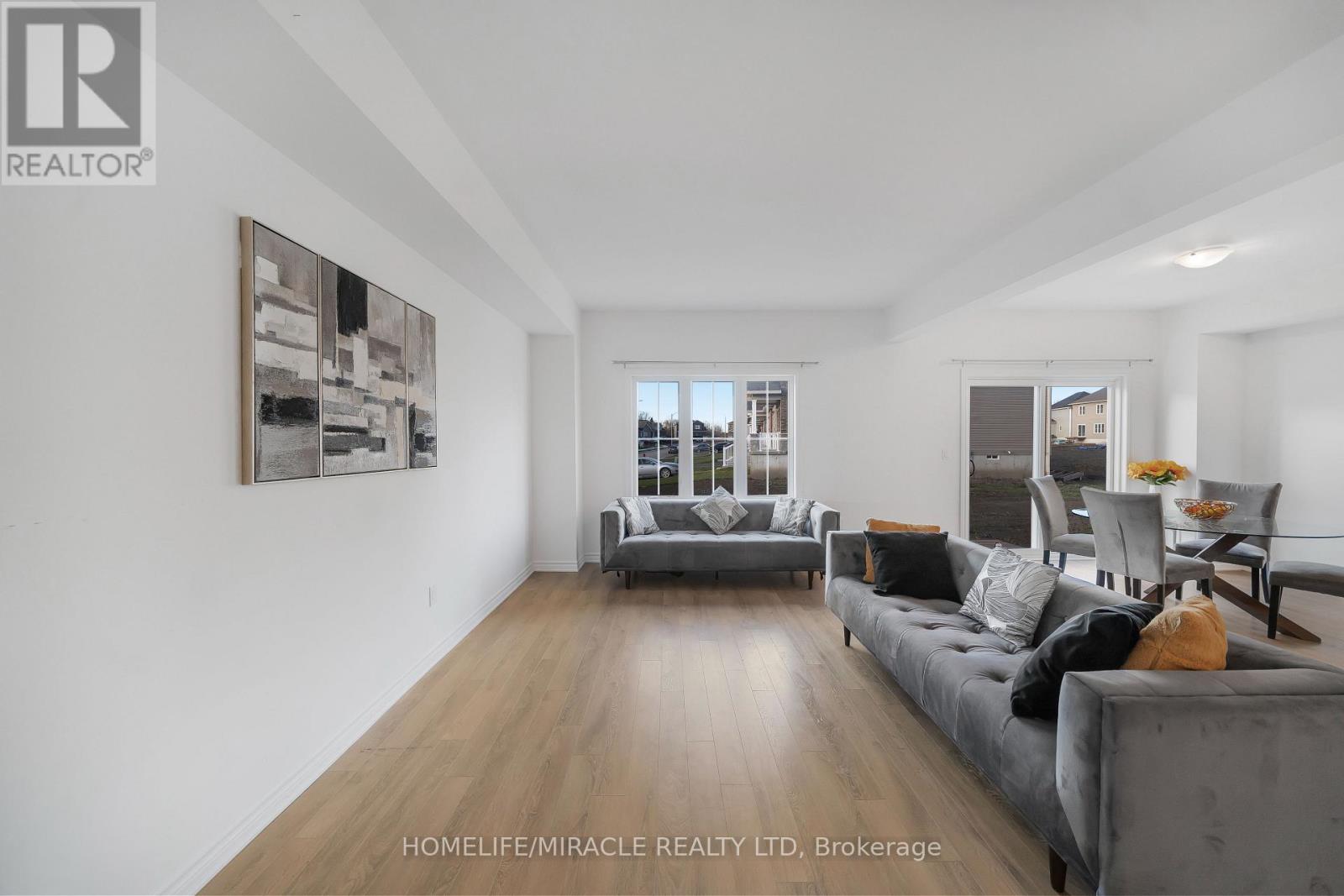 23 Lincoln Drive, Belleville, Ontario  K8N 0T6 - Photo 9 - X12535200