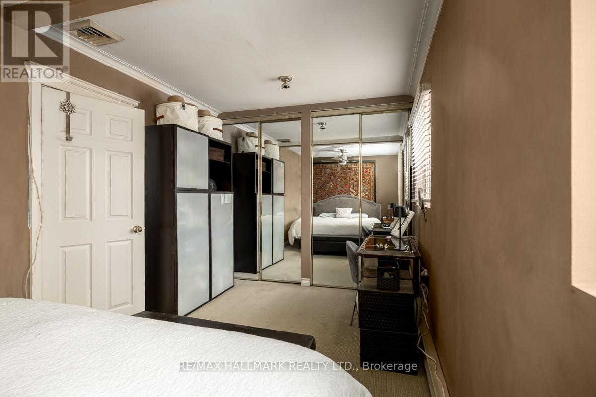 22 Airley Crescent, Toronto, Ontario  M4K 4H6 - Photo 12 - E12534058