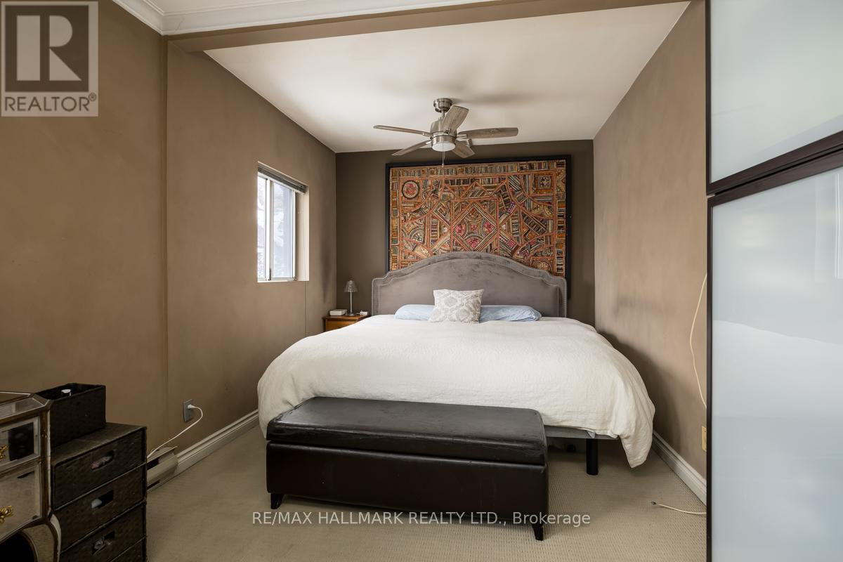 22 Airley Crescent, Toronto, Ontario  M4K 4H6 - Photo 11 - E12534058