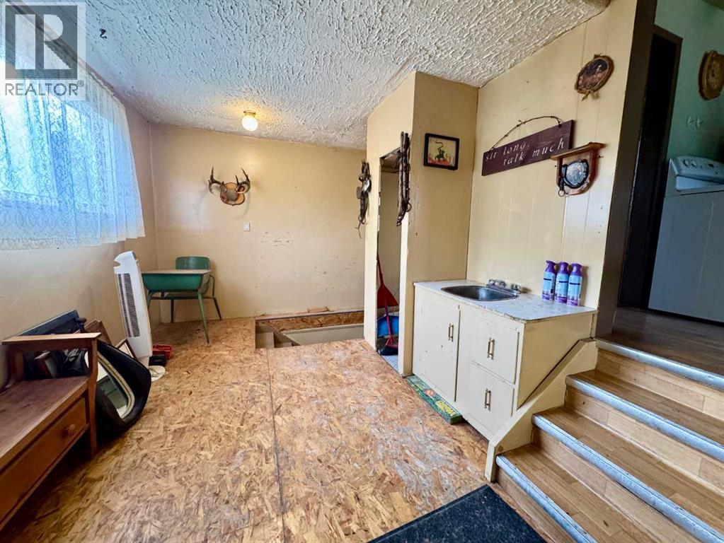 375053a Range Road 5-5, Rural Clearwater County, Alberta  T0M 1T0 - Photo 5 - A2268267