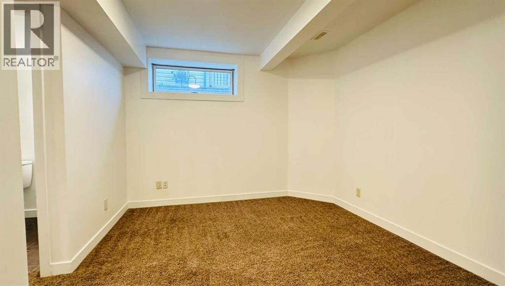 78 Country Hills Heights Nw, Calgary, Alberta  T3K 4Y6 - Photo 18 - A2261459