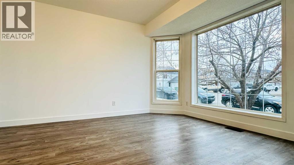 78 Country Hills Heights Nw, Calgary, Alberta  T3K 4Y6 - Photo 4 - A2261459