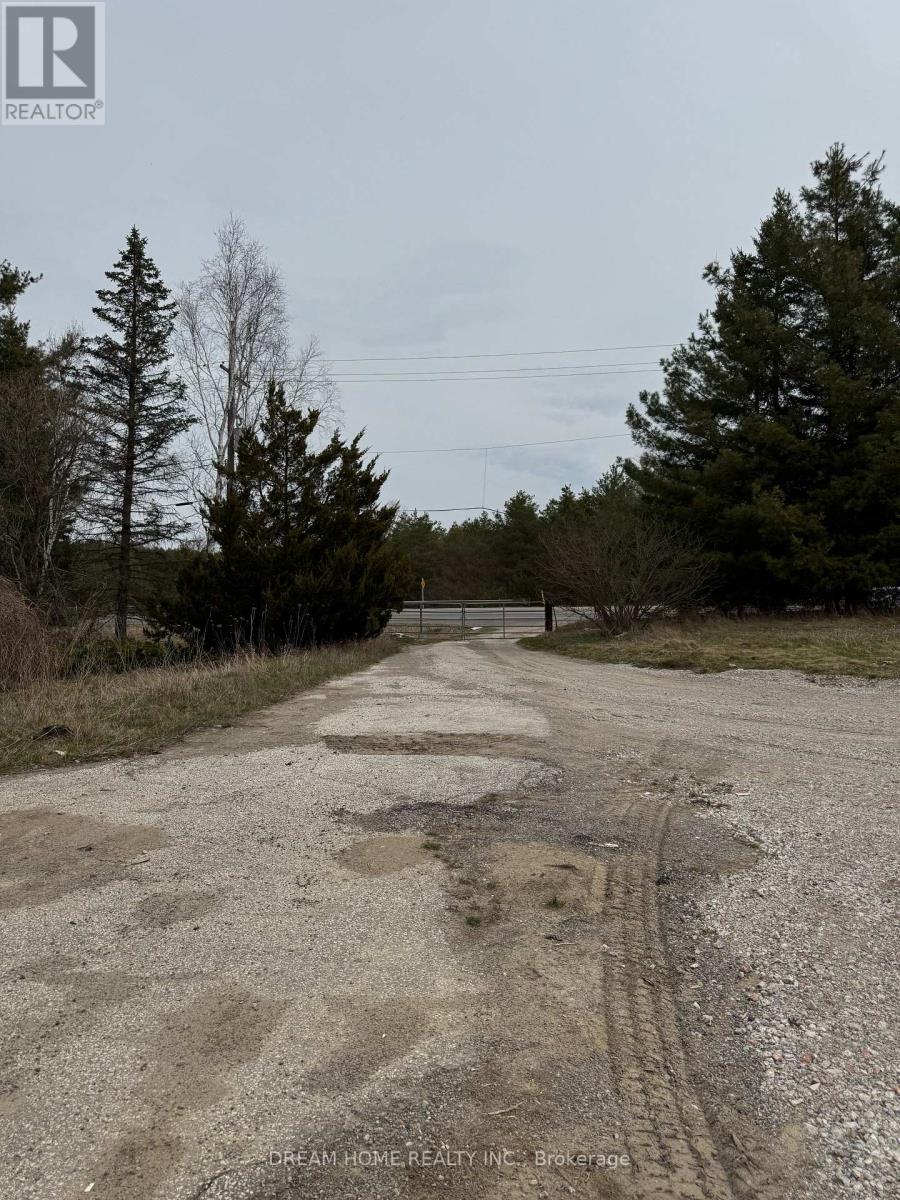 4850 Hwy 47, Uxbridge, Ontario  L9P 1R4 - Photo 3 - N12535208