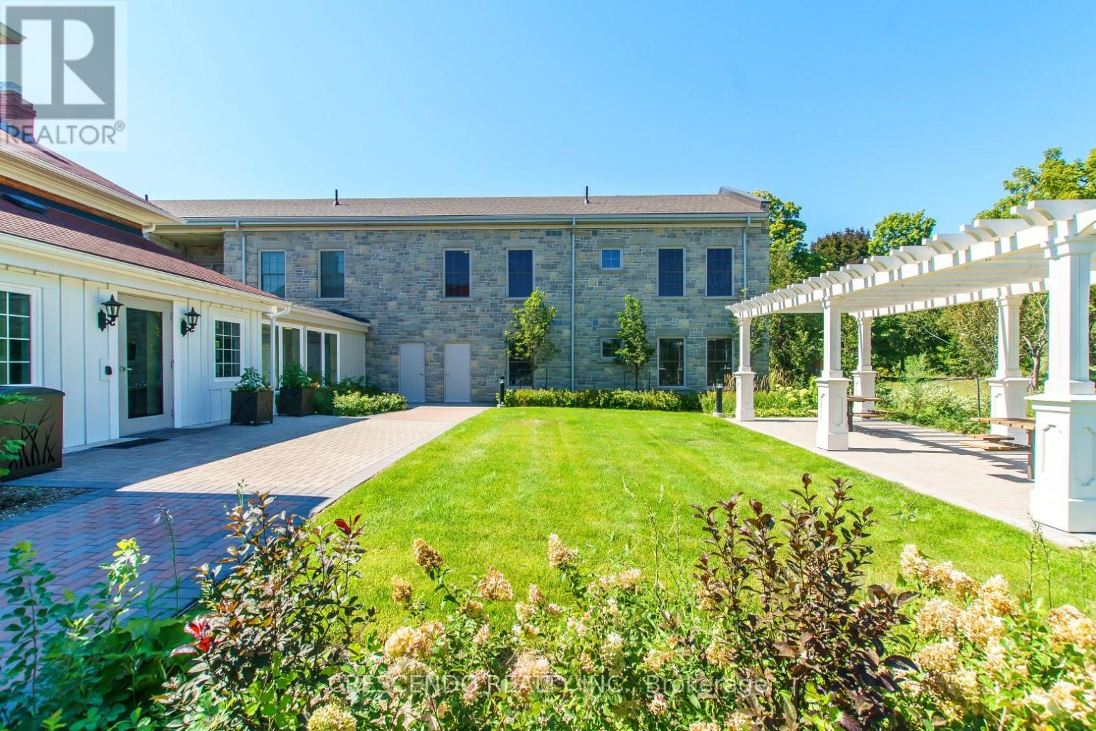 210 - 10360 Islington Avenue W, Vaughan, Ontario  L0J 1C0 - Photo 16 - N12535214