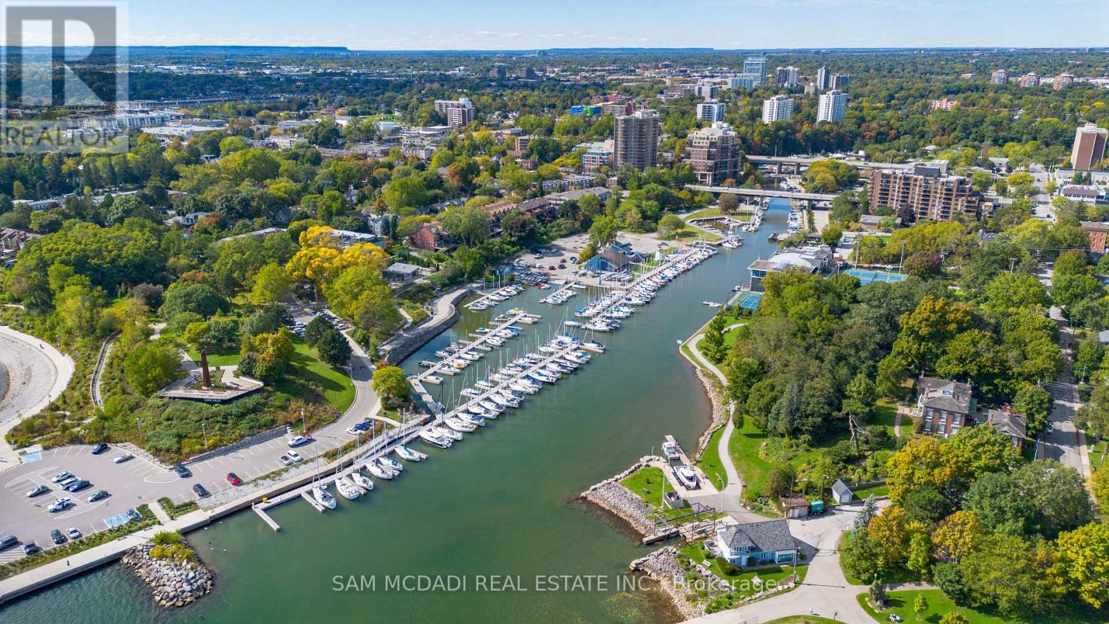 138 Dunn Street, Oakville, Ontario  L6J 3E2 - Photo 22 - W12535122