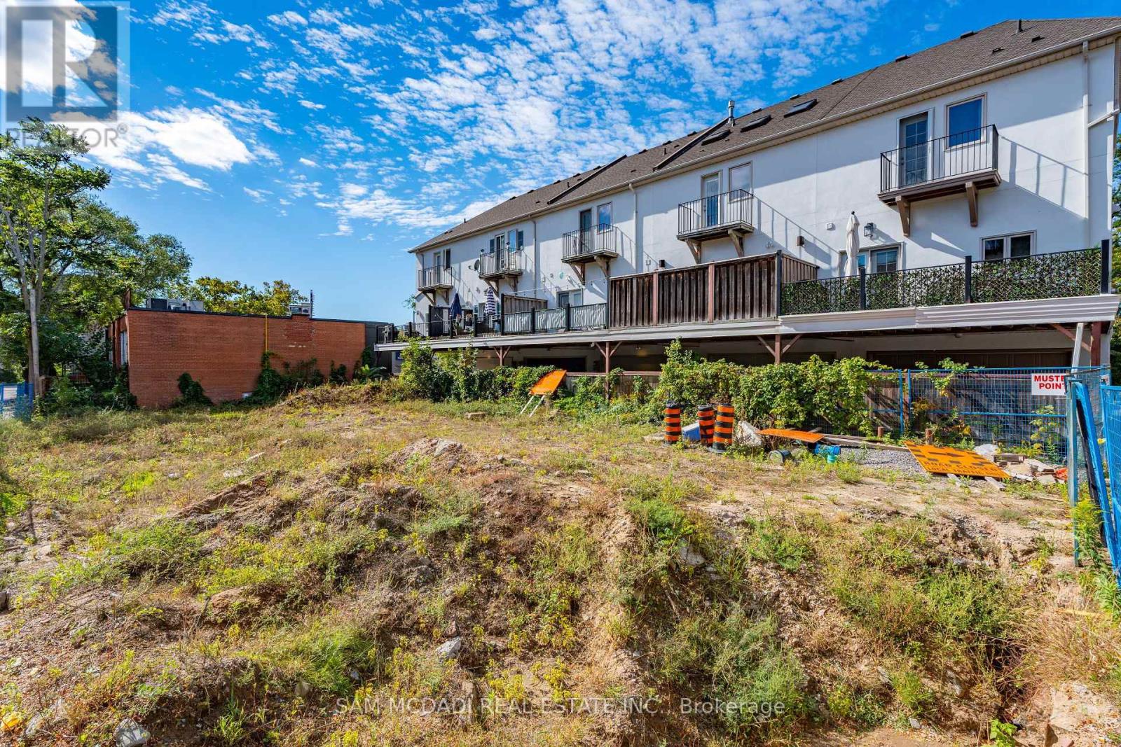 138 Dunn Street, Oakville, Ontario  L6J 3E2 - Photo 24 - W12535122