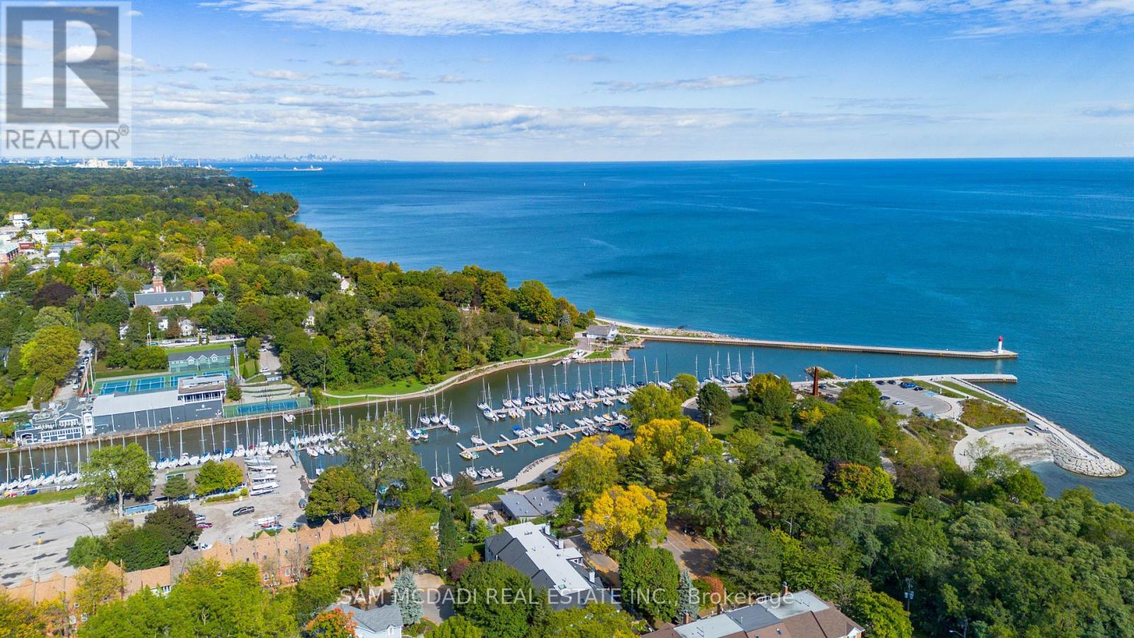 138 Dunn Street, Oakville, Ontario  L6J 3E2 - Photo 31 - W12535122