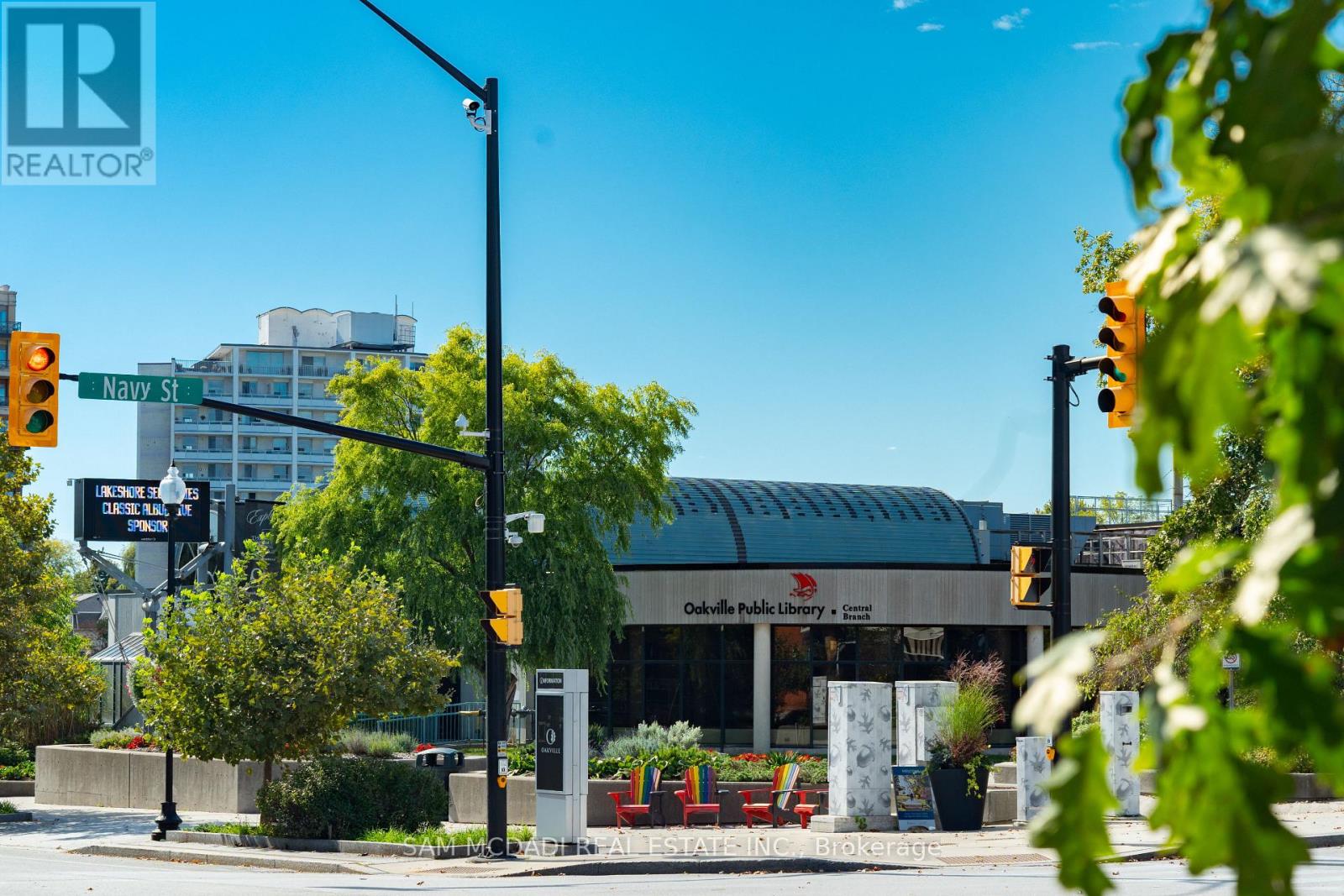 138 Dunn Street, Oakville, Ontario  L6J 3E2 - Photo 38 - W12535122