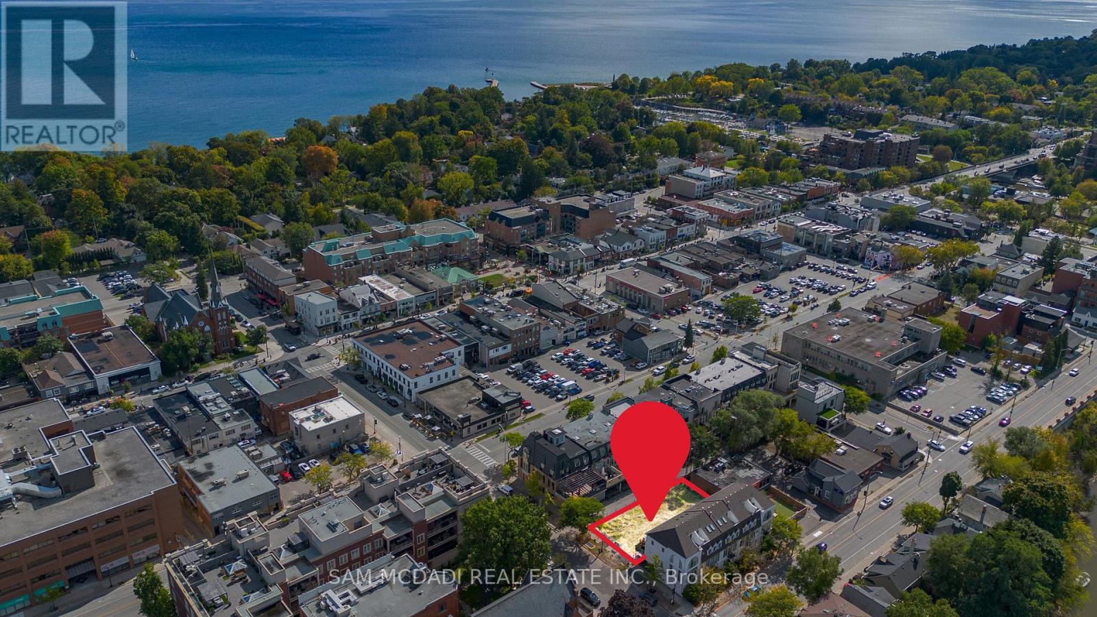 138 Dunn Street, Oakville, Ontario  L6J 3E2 - Photo 9 - W12535122