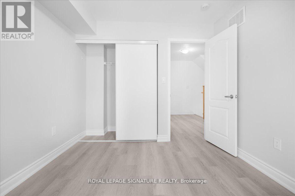 61 - 35 Applewood Lane, Toronto, Ontario M9C 0C1 - Photo 22 - W12535130