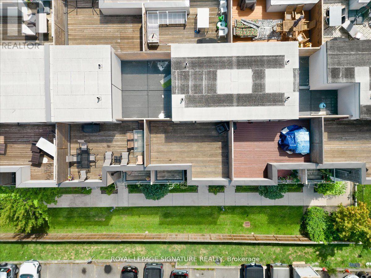 61 - 35 Applewood Lane, Toronto, Ontario M9C 0C1 - Photo 37 - W12535130