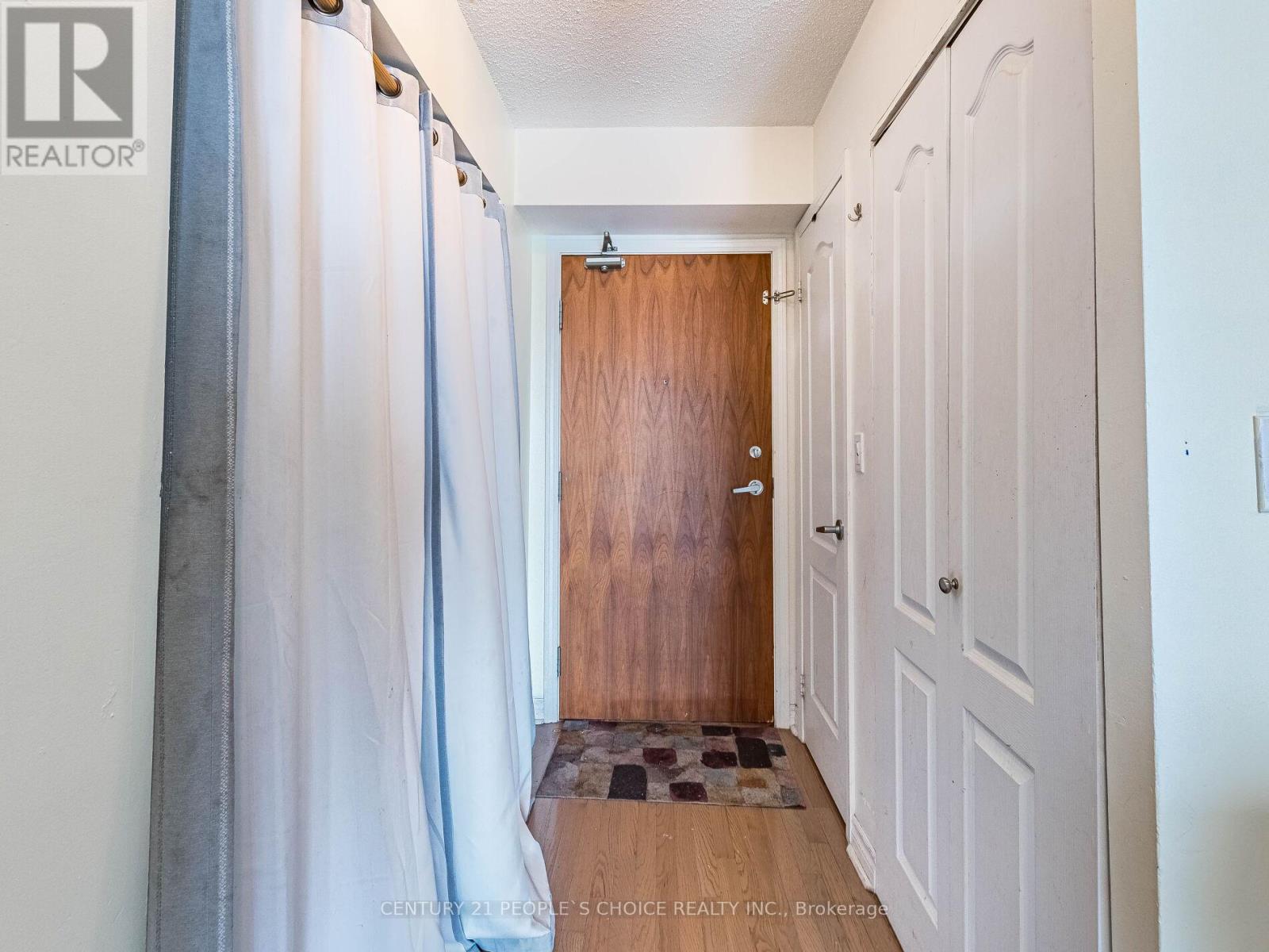 903 - 1 Elm Drive, Mississauga, Ontario L5B 4M1 - Photo 14 - W12535132